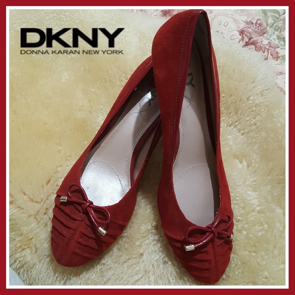 DKNY 'Amabel' Ballerina Pumps